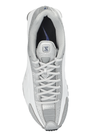 Nike Sports shoes "Shox R4"