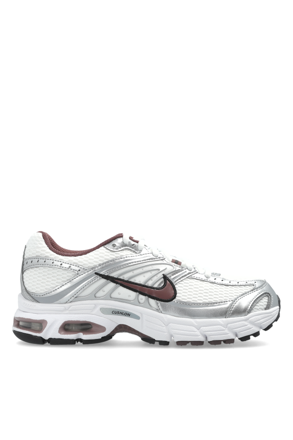 Sport shoes 