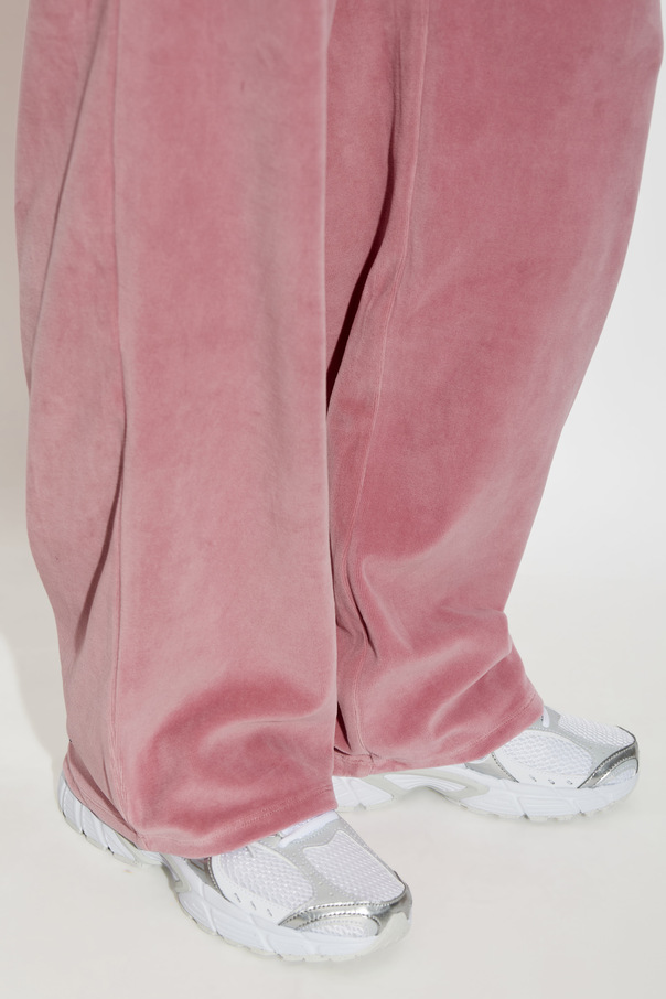 Nike ‘V5 RNR’ sneakers