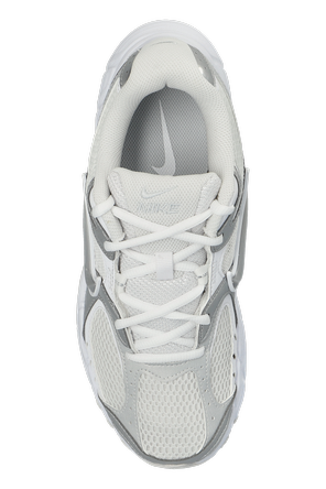 Nike ‘V5 RNR’ sneakers