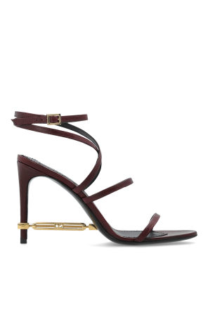 Sandalias de cuero con tacón y aplicación