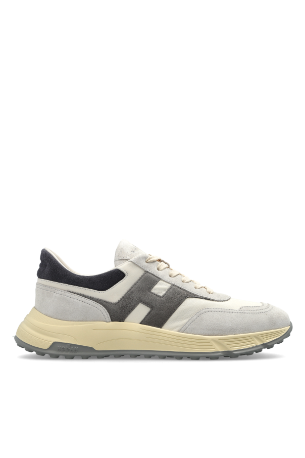 ‘Hyperlight’ sports shoes od Hogan