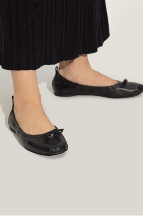 Leather ballerinas od Hogan