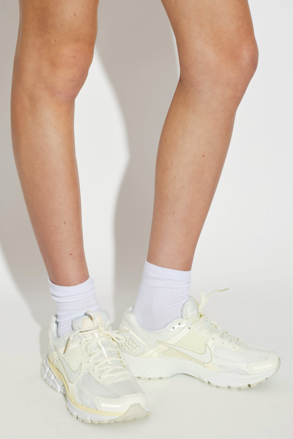 Nike Sports shoes `Zoom Vomero`