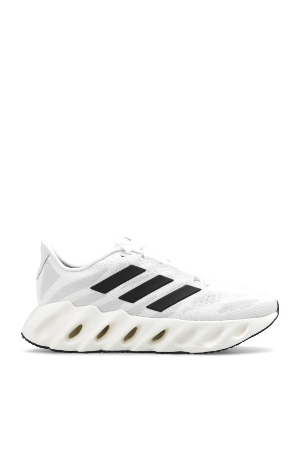 ‘Switch Fwd’ sneakers od ADIDAS Performance