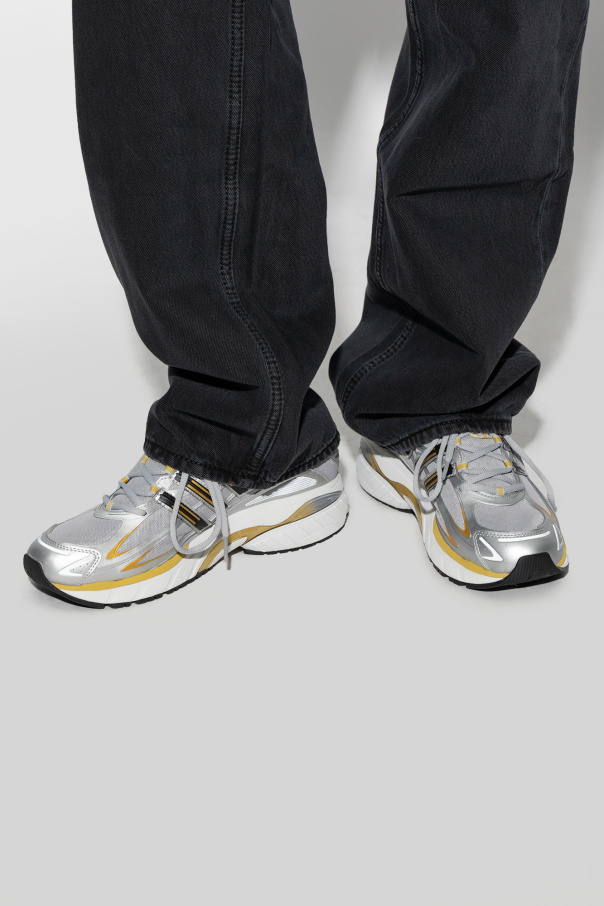 ADIDAS Originals ‘ADISTAR CUSHION’ sneakers