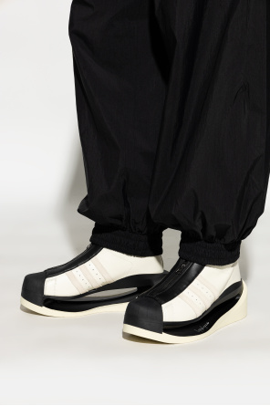 Sport shoes `gendo pro model` od Y-3 Yohji Yamamoto