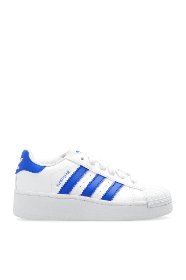 ‘Superstar XLG’ sneakers od ADIDAS Kids