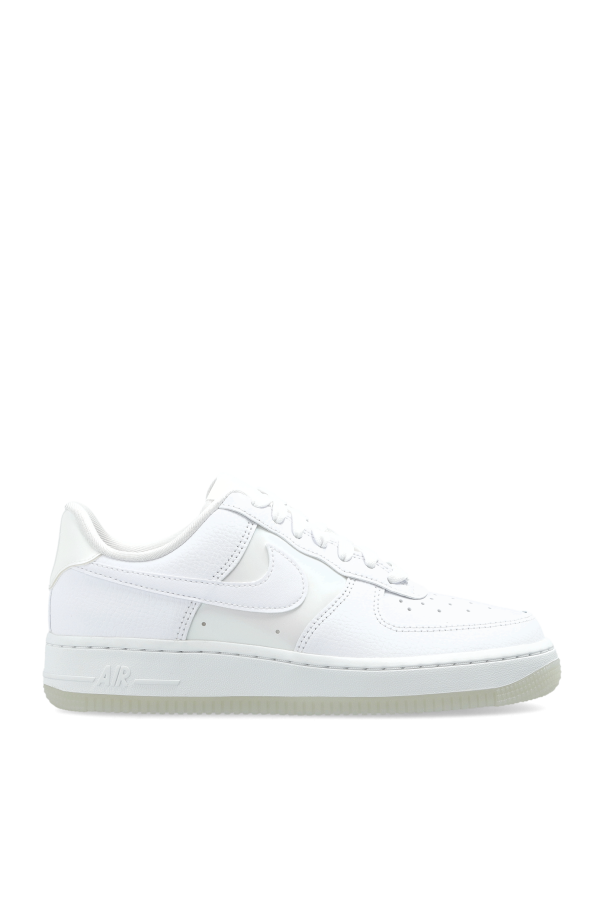 Sports shoes `Air Force 1 `07` od Nike