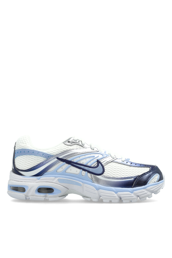Sports shoes 