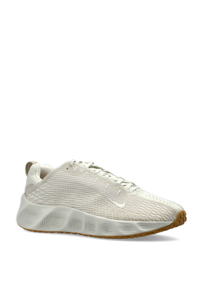 Nike ‘Ava Rover’ sports shoes