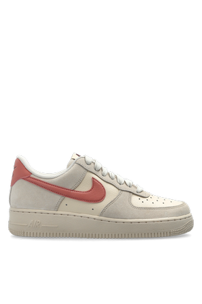 ‘Air Force 1 LO’ sneakers