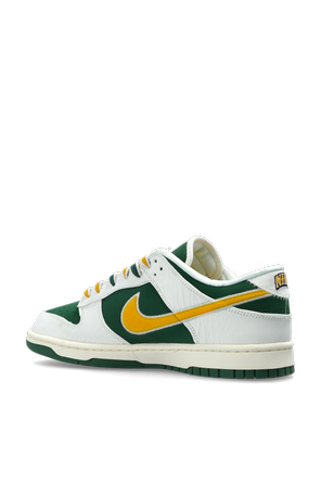 Nike 'Dunk Low Retro' sports shoes