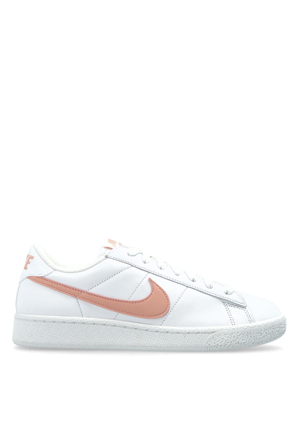 ‘TENNIS CLASSIC’ sports shoes od Nike