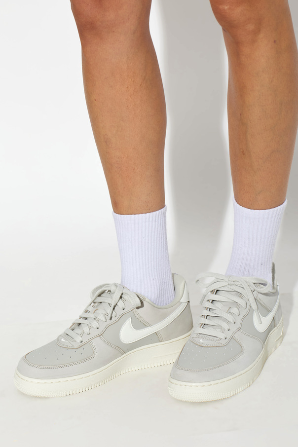 Nike ‘Air Force 1 Retro’ sports shoes