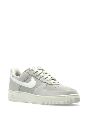Nike ‘Air Force 1 Retro’ sports shoes