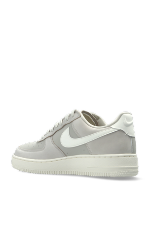 Nike ‘Air Force 1 Retro’ sports shoes