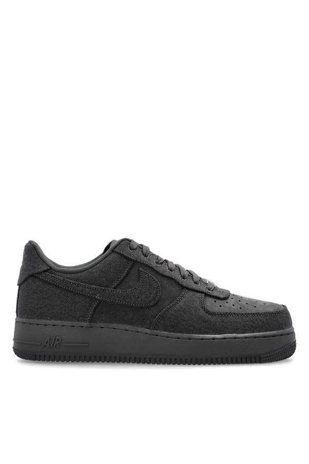 Sports shoes ‘Air Force 1’07 Lv8’ od Nike
