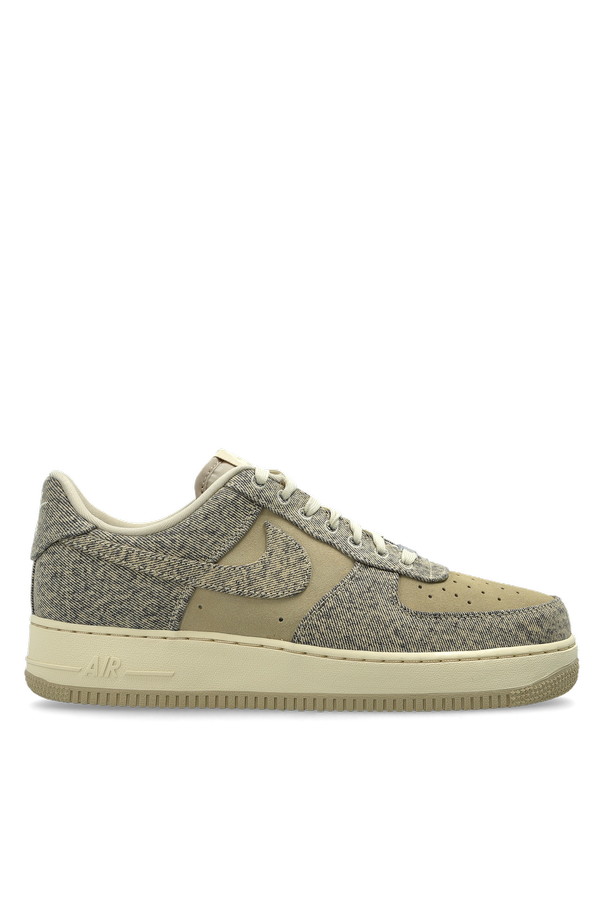 Sports shoes ‘Air Force 1’07 Lv8’ od Nike