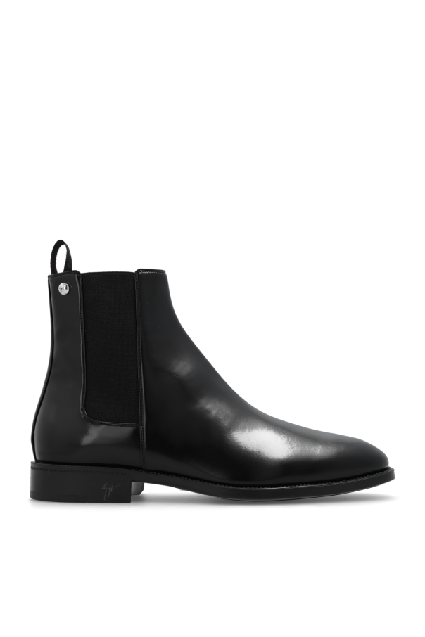 ‘Ryim’ leather ankle boots od Giuseppe Zanotti