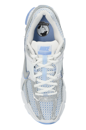 Nike ‘Zoom Vomero 5 Chrome’ sports shoes