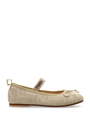 Ballerinas with elastic strap