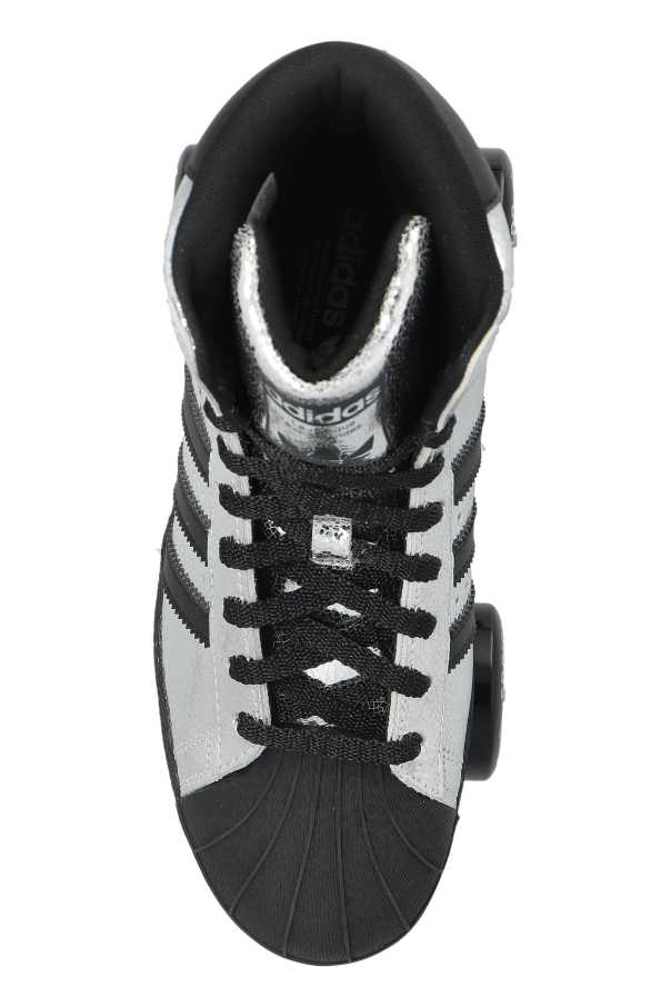 ADIDAS Originals Rollschuhe `Superstar 82`