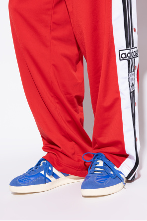 Sports shoes od ADIDAS Originals
