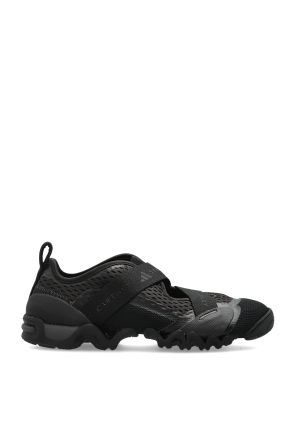 ‘SPW X’ sports shoes