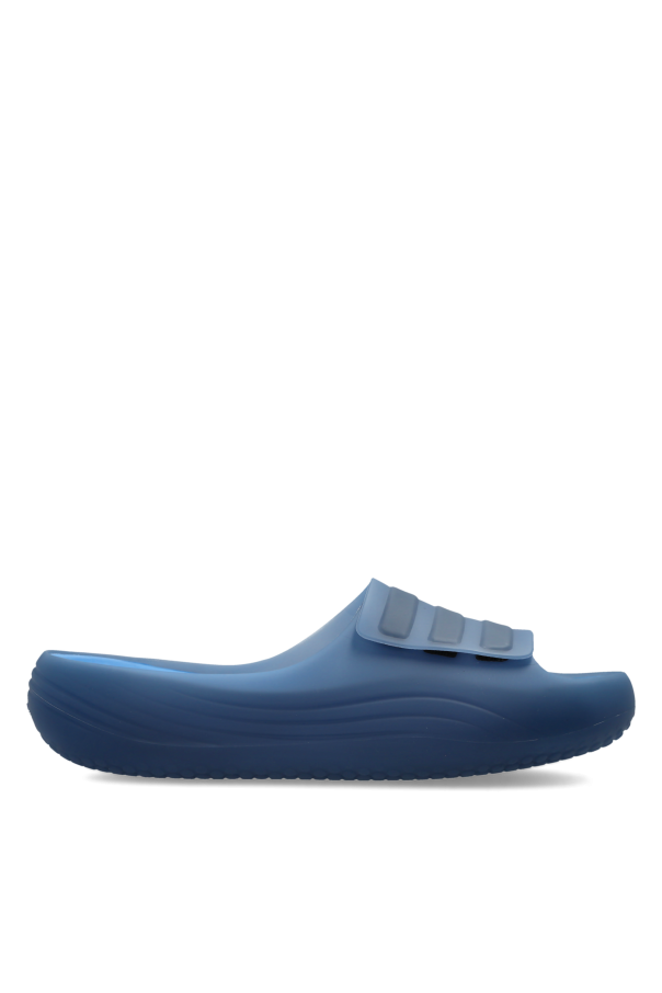 ‘ADISLIDE’ slides od ADIDAS Originals