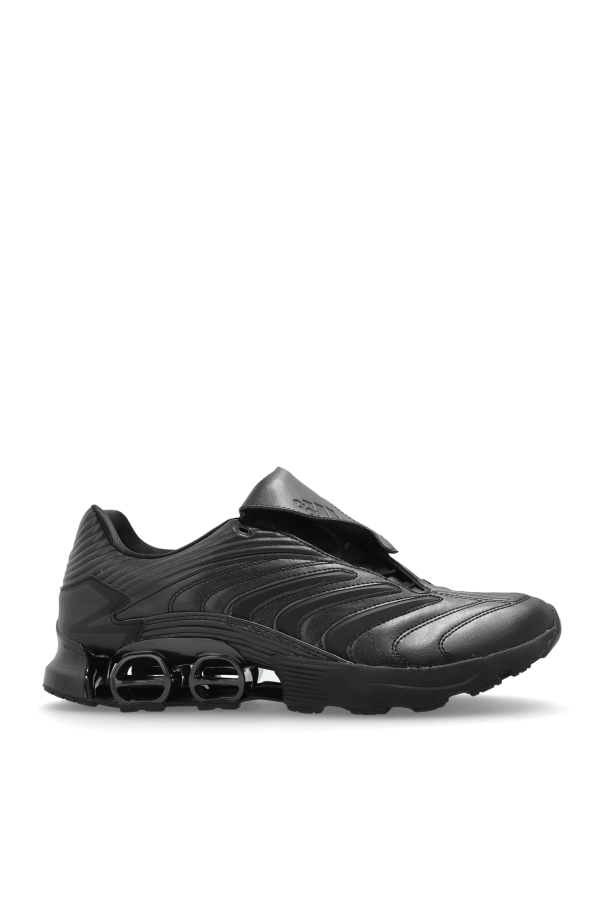 Sports shoes PREDATOR MEGARIDE od ADIDAS Originals