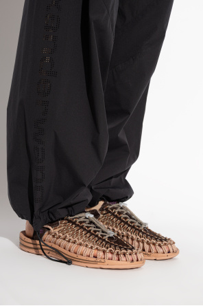Shoes ‘uneek lea’ od KEEN