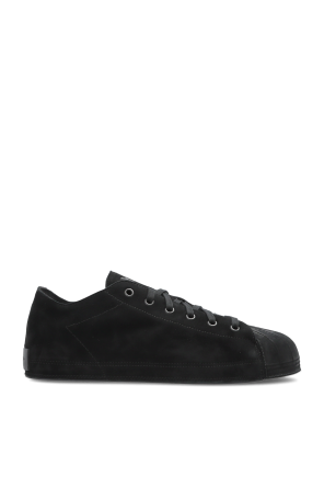 ‘Nizzastar Lo’ sports shoes