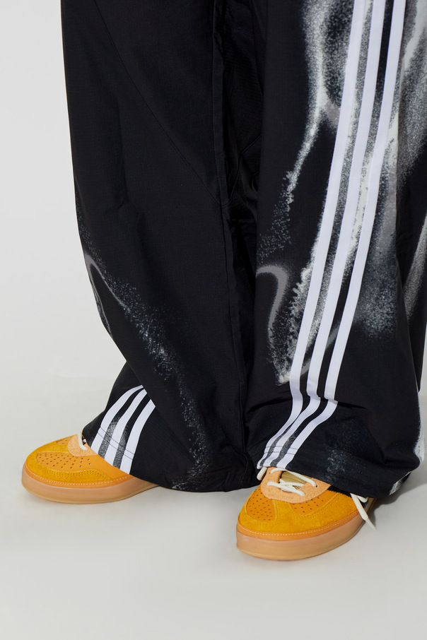 ADIDAS Originals ADIDAS X BAD BUNNY GAZELLE INDOOR low-top sneakers