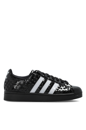 ‘Superstar II’ sports shoes