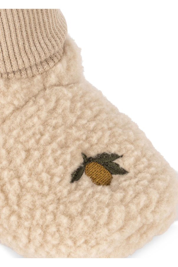 Konges Sløjd Shoes finished with a ribbed cuff