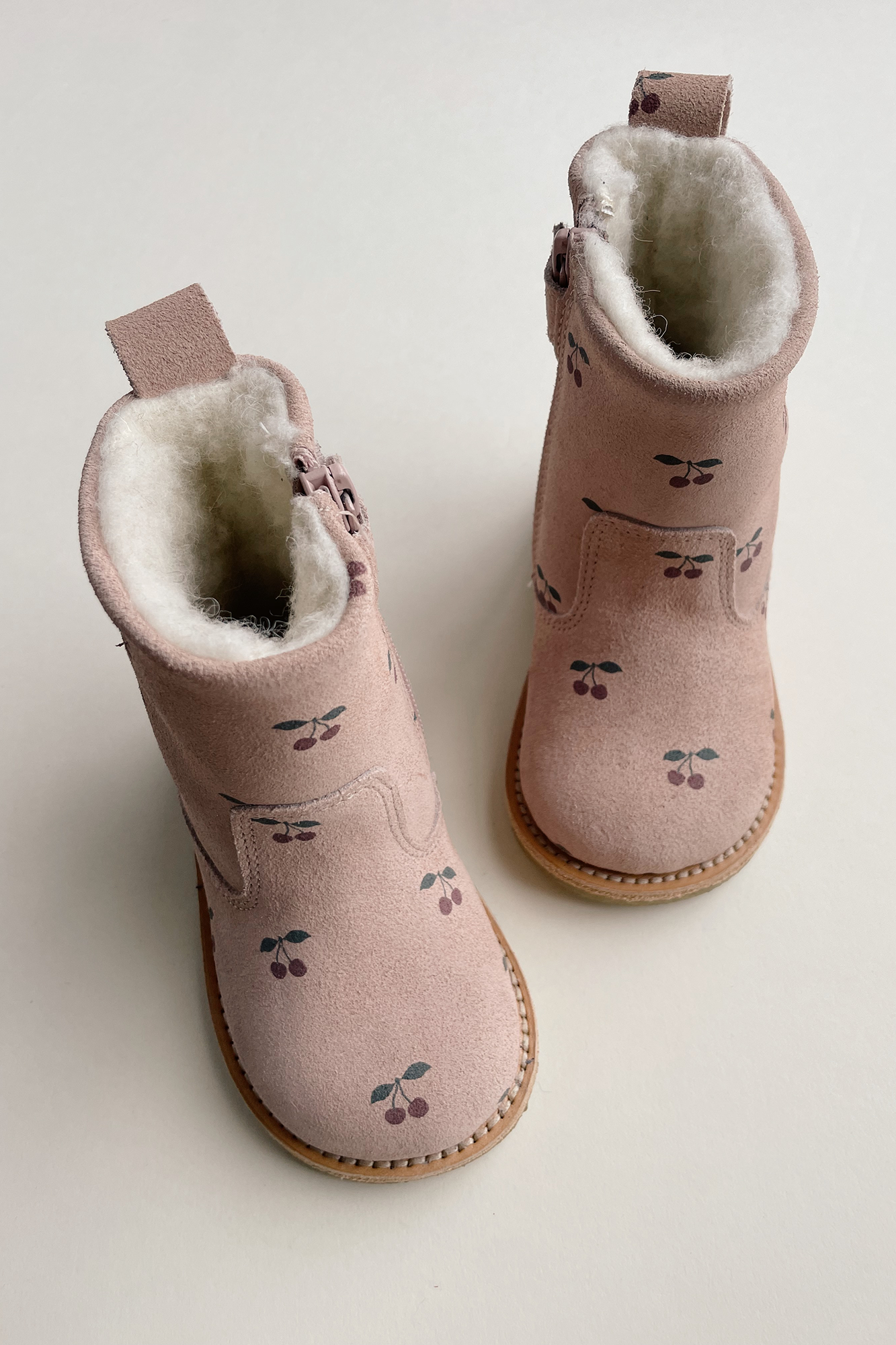 Konges Sløjd Suede ankle boots