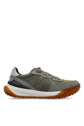 'City Trek Low Top' sports shoes