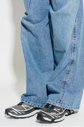 ‘xt-6’ sports shoes od Salomon