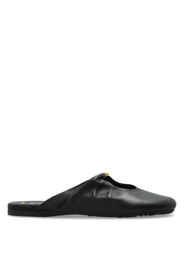 'Pebble' slides od Loewe