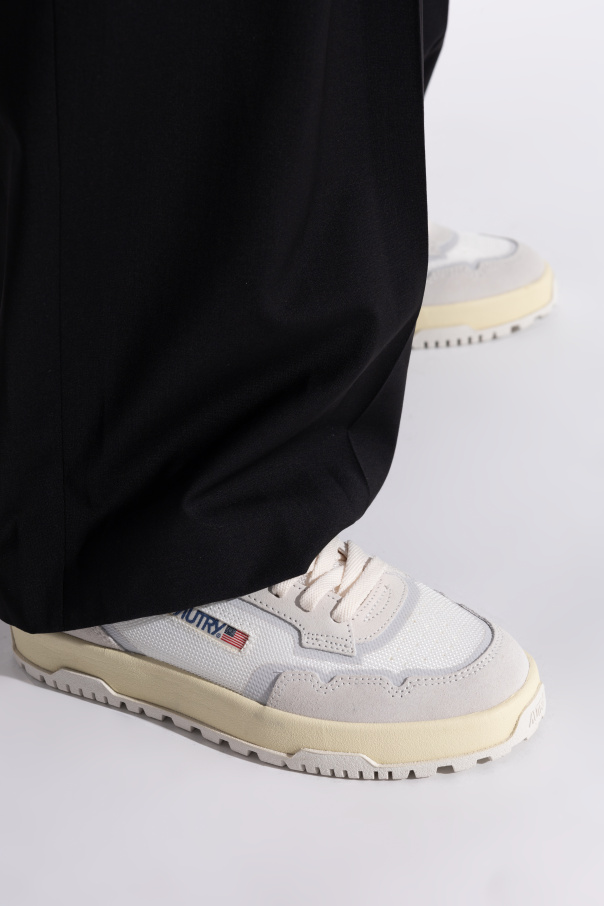 Autry Sports shoes WILDPACE LOW