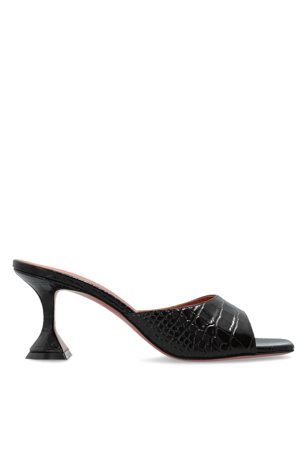 ‘Lupita’ heeled mules od Amina Muaddi