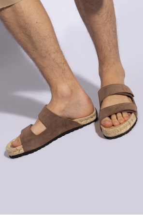 Suede slippers od Manebí