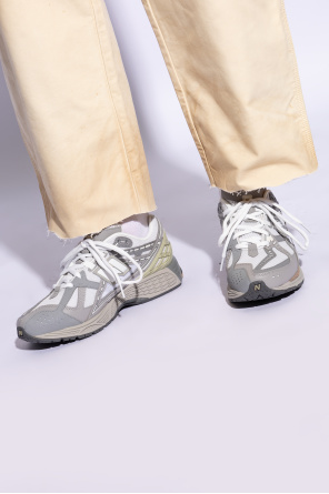 ‘1906’ sneakers od New Balance