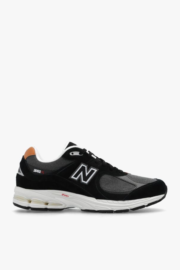 New Balance ‘M2002REB’ sneakers