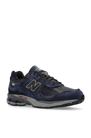 New Balance ‘M2002RDO’ sneakers