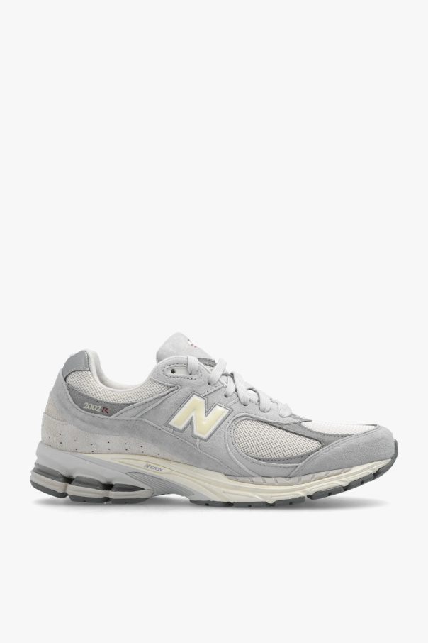 New Balance ‘M2002RLN’ sneakers