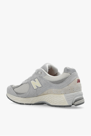 New Balance ‘M2002RLN’ sneakers