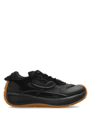 ‘Pogo’ sports shoes