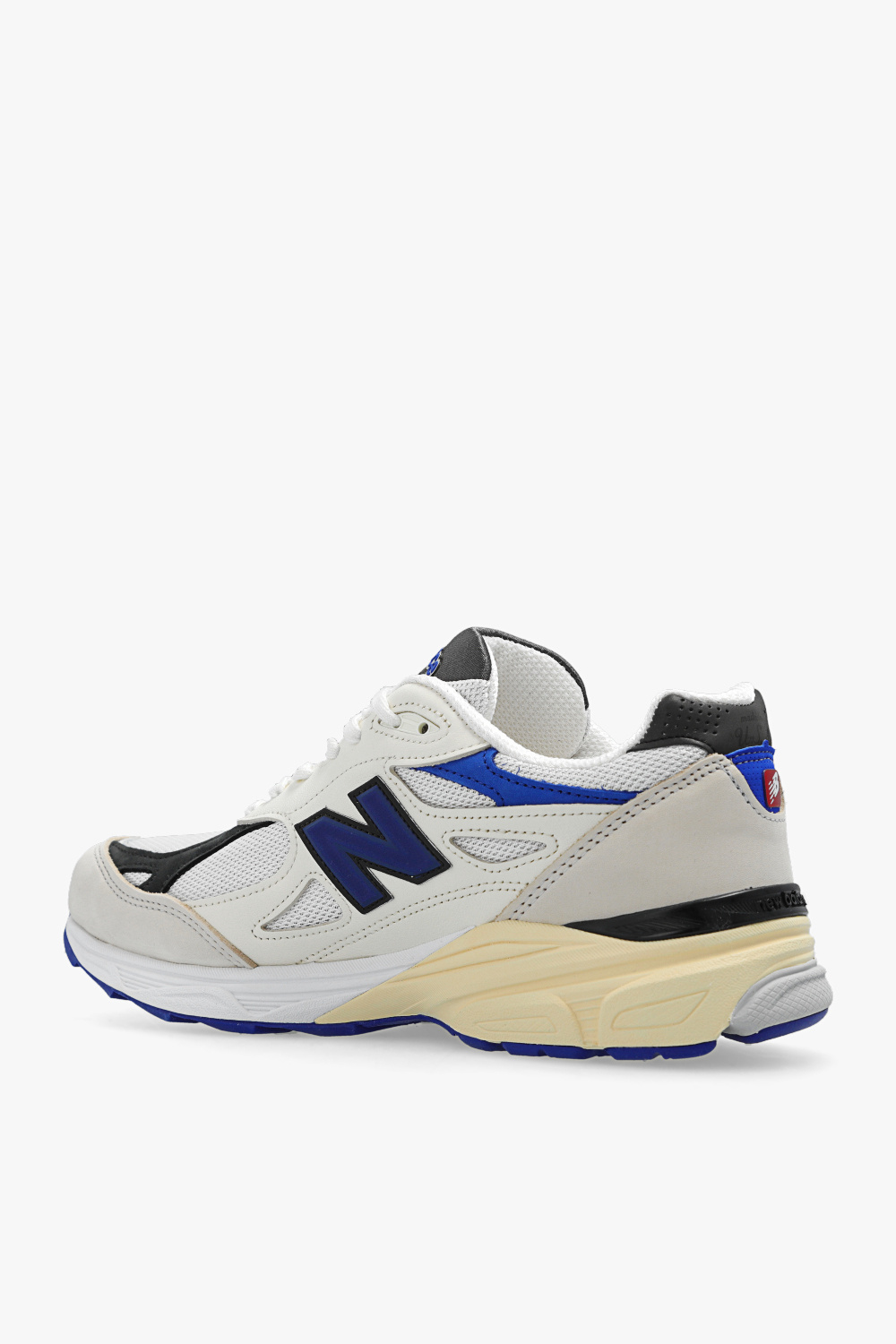 New Balance ‘M990WB3’ sneakers